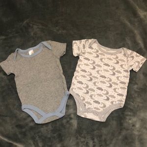 Baby Kiss Onesie Set 💙🍼